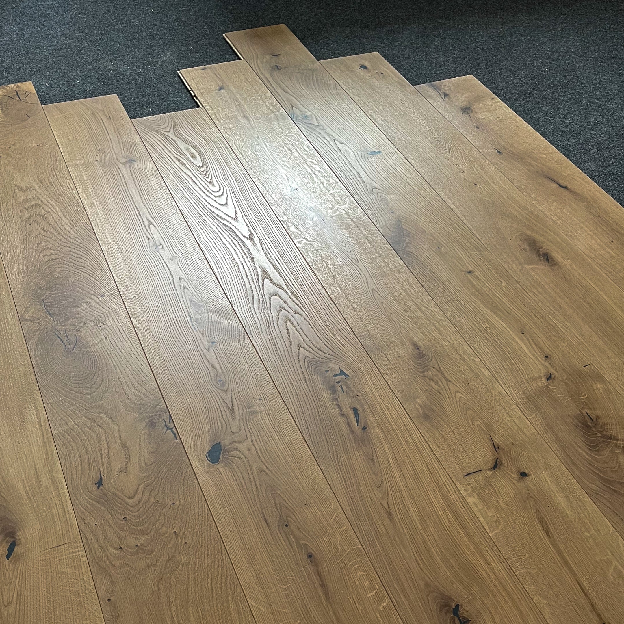 Deska podłogowa 3- Warstwowa dąb kolor Breslau klasa Rustic 15 / 190 / 1600-2200 mm