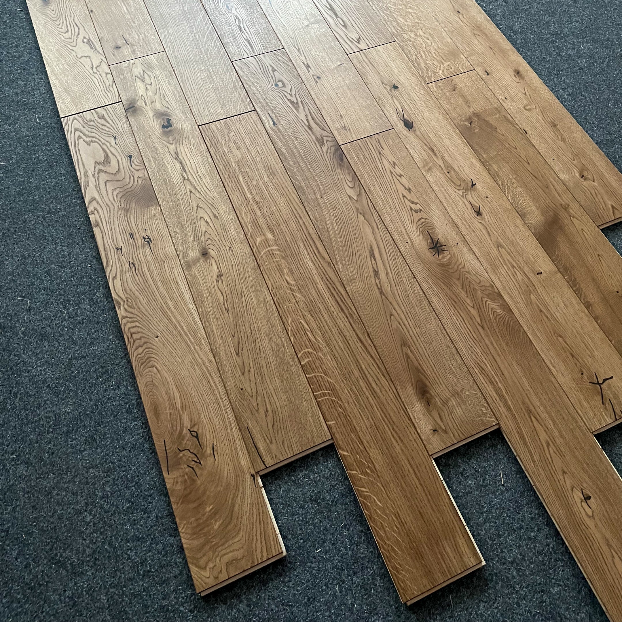 Deska podłogowa 3- Warstwowa dąb kolor Rzeszów klasa Rustic 15 / 160 / 1080 mm