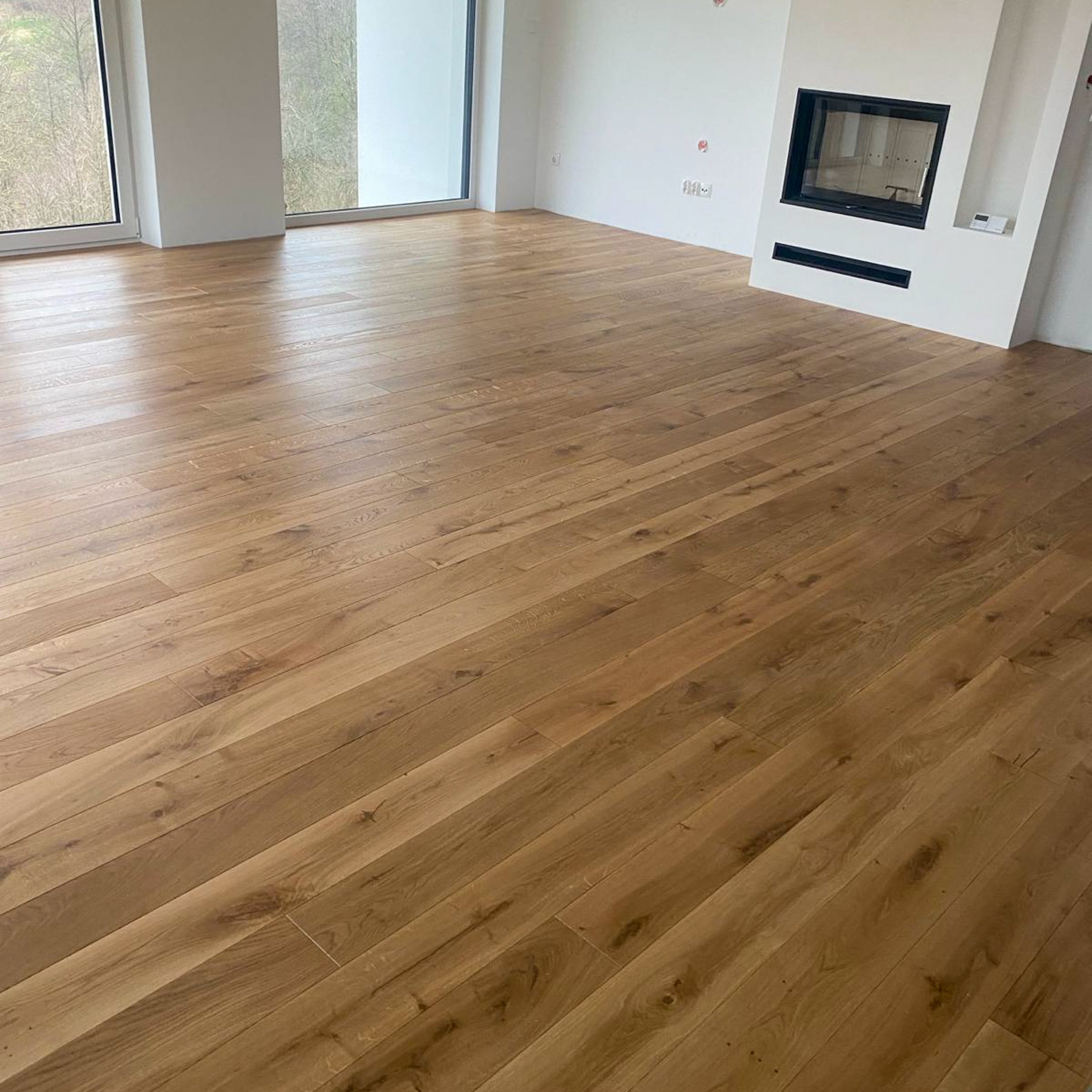 Deska podłogowa 3- Warstwowa dąb kolor Naturalny klasa Rustic 13 / 140 / 1600-2400 mm