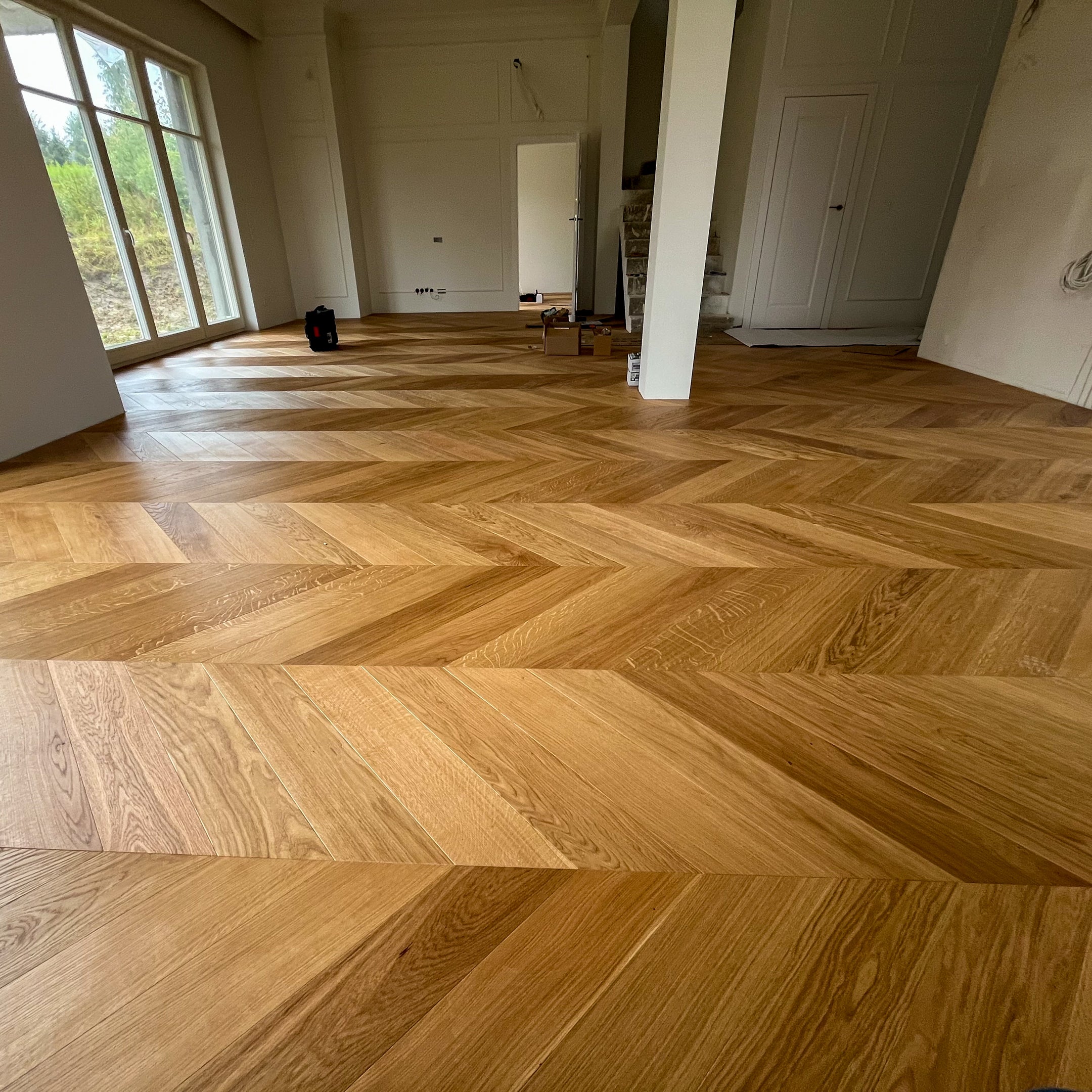 Parkiet 3 - Warstwowy Jodełka Francuska Natur 15 / 140 / 700 mm Kolor Naturalny