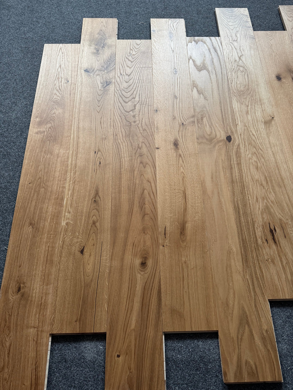 Deska podłogowa 3- Warstwowa dąb kolor Naturalny klasa Rustic 15 / 190 / 1600 mm 154 m2