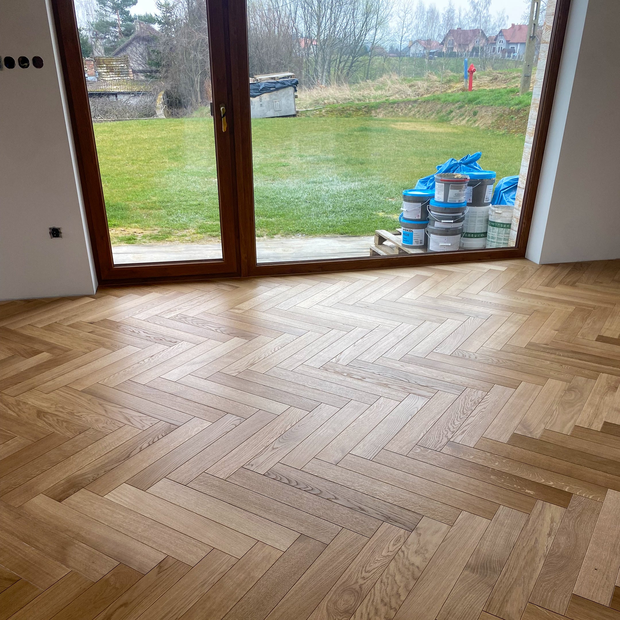 Parkiet 3 - Warstwowy Jodełka Klasyczna Natur 14 / 90 / 600 mm Kolor Naturalny 38 M2