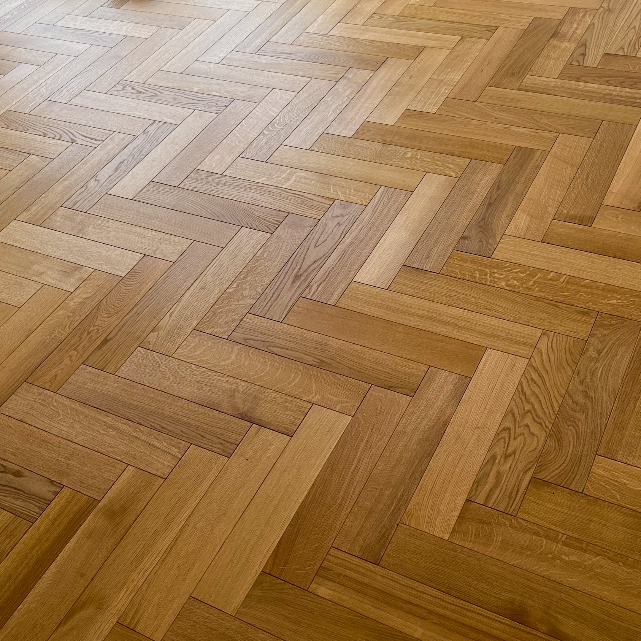 Parkiet 3 - Warstwowy Jodełka Klasyczna Natur 15 / 90 / 450 mm Kolor Naturalny