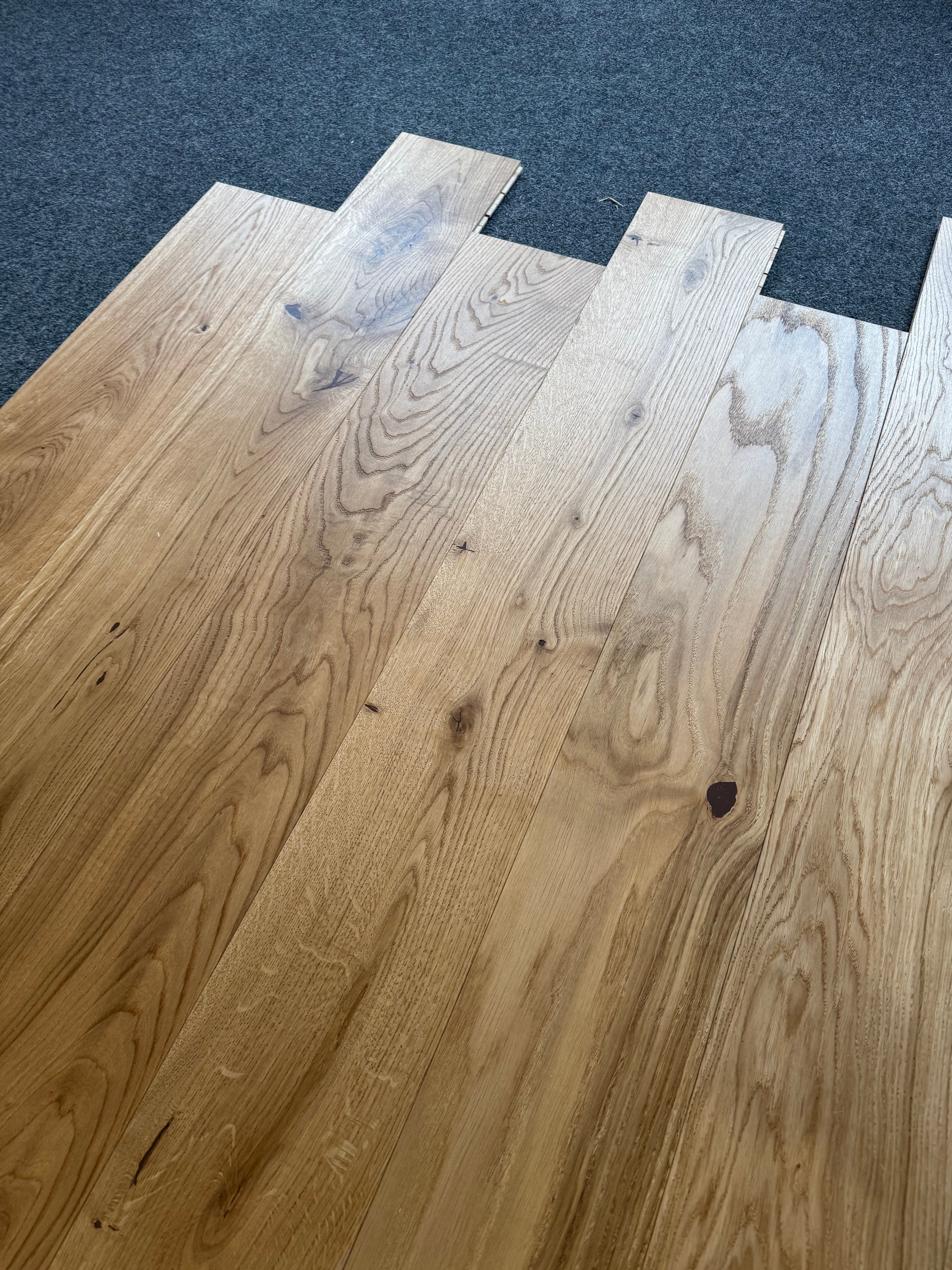 Deska podłogowa 3- Warstwowa dąb kolor Naturalny klasa Rustic 15 / 190 / 1600 mm 154 m2
